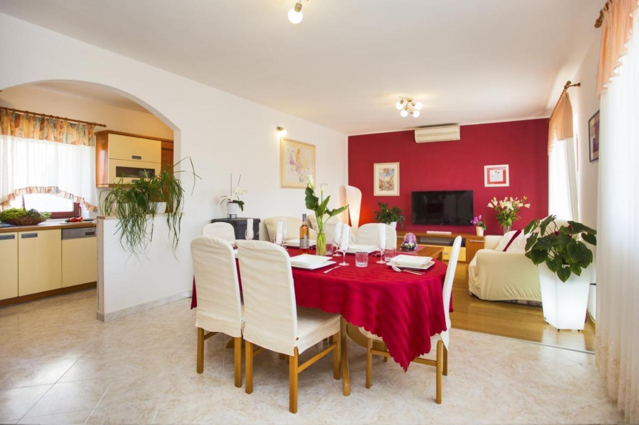 Holiday Home Elvis, Village Kujici Hreljići Exteriér fotografie