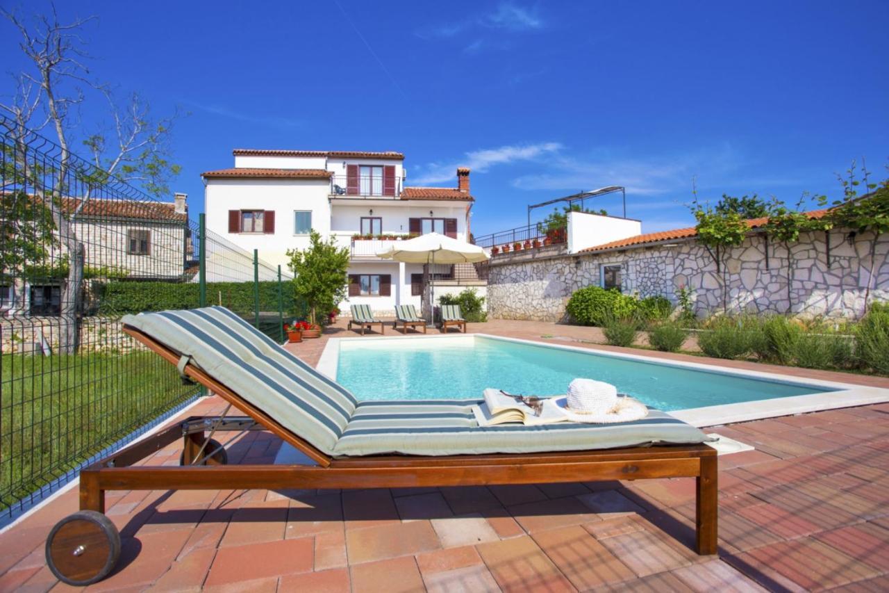 Holiday Home Elvis, Village Kujici Hreljići Exteriér fotografie