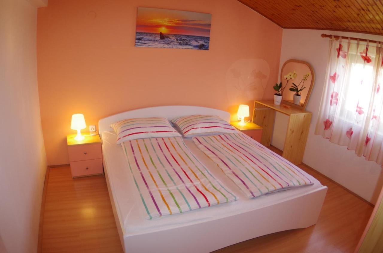 Holiday Home Elvis, Village Kujici Hreljići Exteriér fotografie